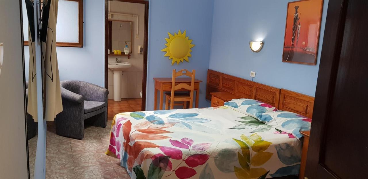 Hostal 7 Soles Las Palmas de Gran Canaria Exterior photo